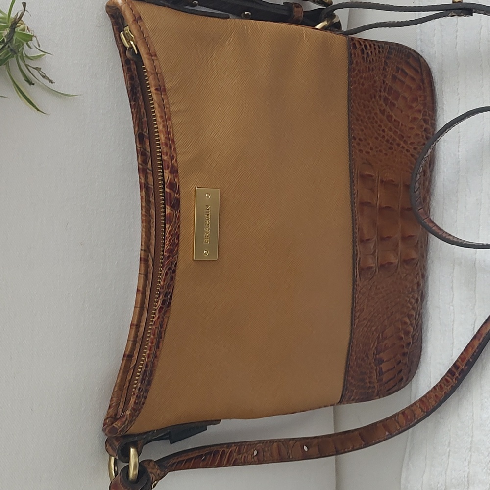 Brahmin crossbody bag